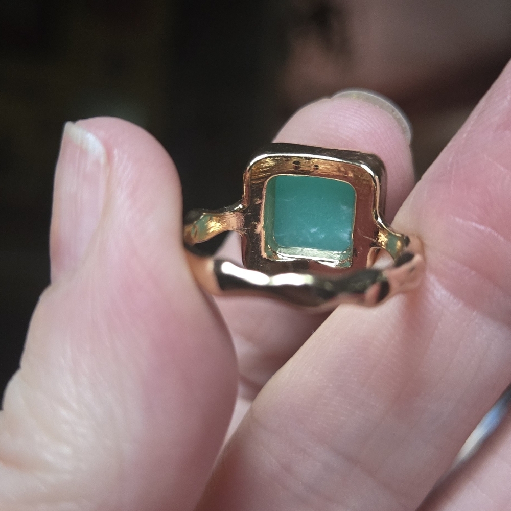Green turquoise natural in gold plated setting sz6.5 - Picture 7 of 7